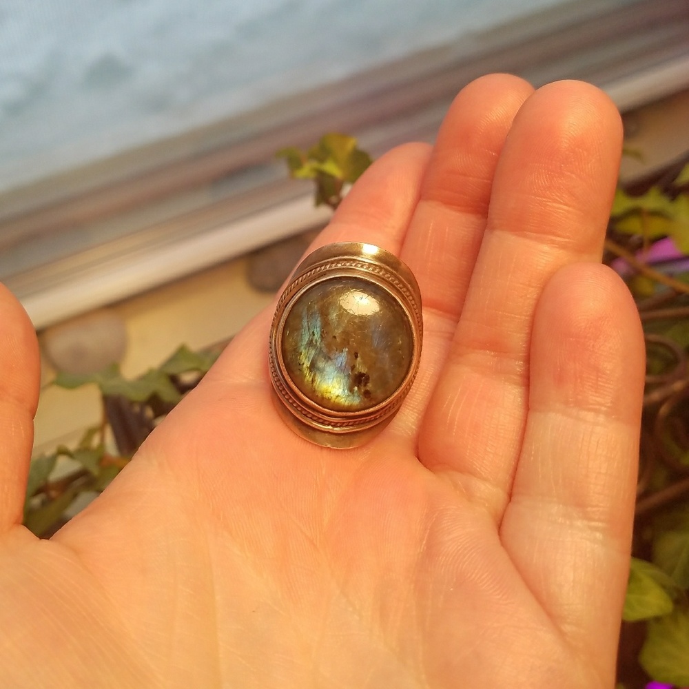 SOLD DON'T BUY Labradorite silver ring - Picture 3 of 4